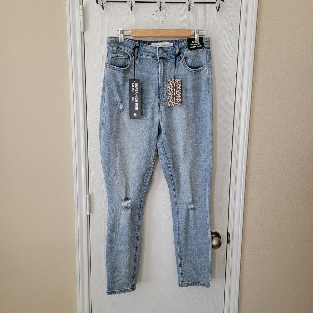 Ashley Mason Super High Rise Mom Jeans